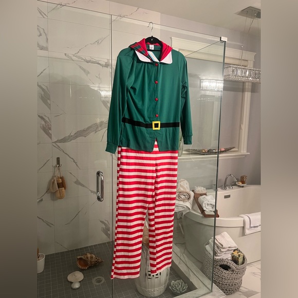 Funny ugly Christmas 🎄 PJ s women’s small one piece 🎄🎄 - Picture 4 of 17